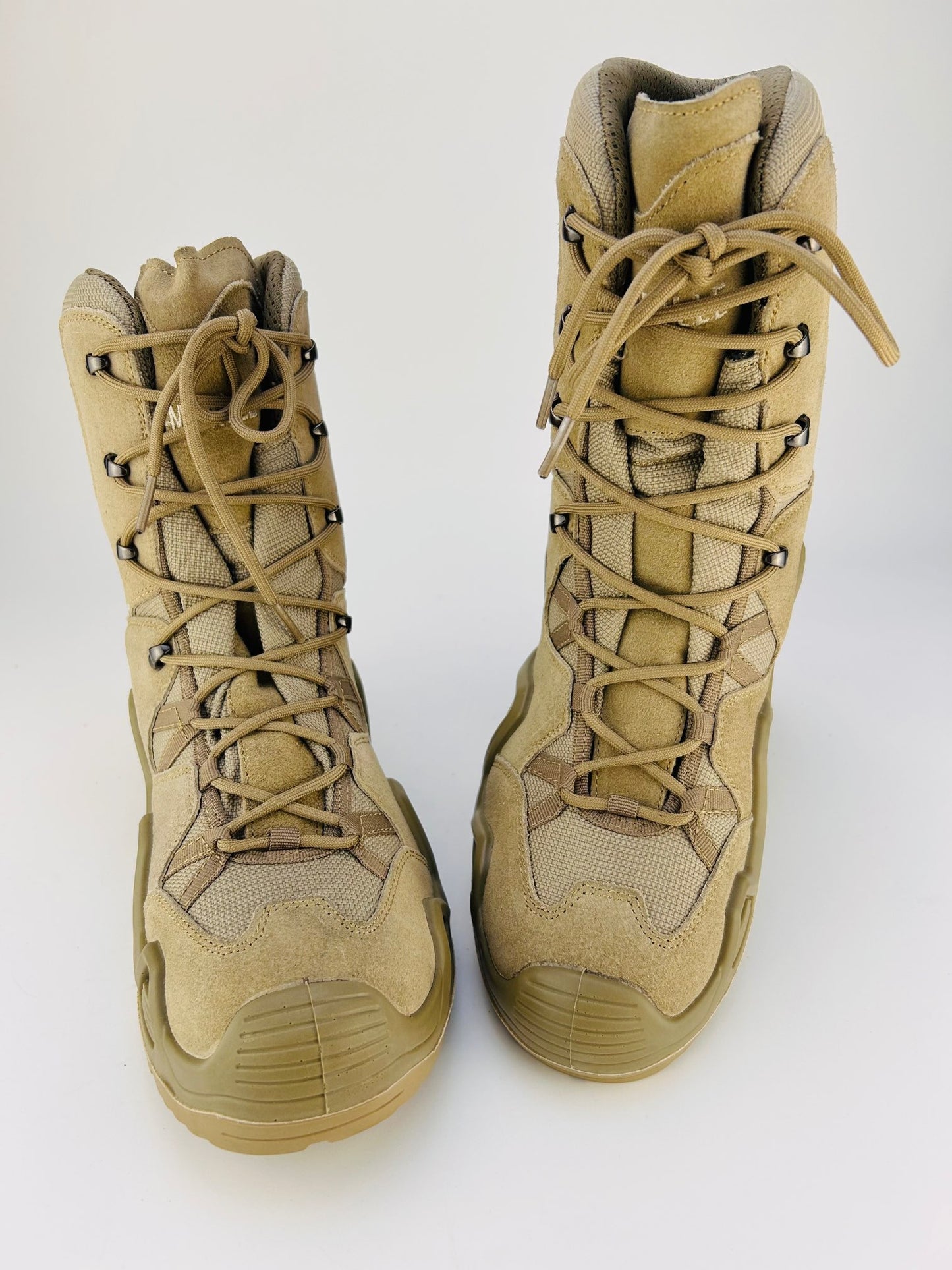 shoes for hiking,best hiking footwear,hiking footwear,hiking boots for snow,winter hiking shoes,
Camp shoes, shoes for camping,trail hiking shoes, best shoes for camping,