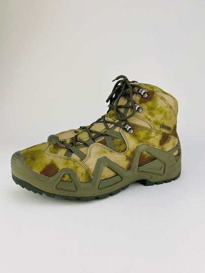 shoes for hiking,best hiking footwear,hiking footwear,hiking boots for snow,winter hiking shoes,
Camp shoes, shoes for camping,trail hiking shoes, best shoes for camping,